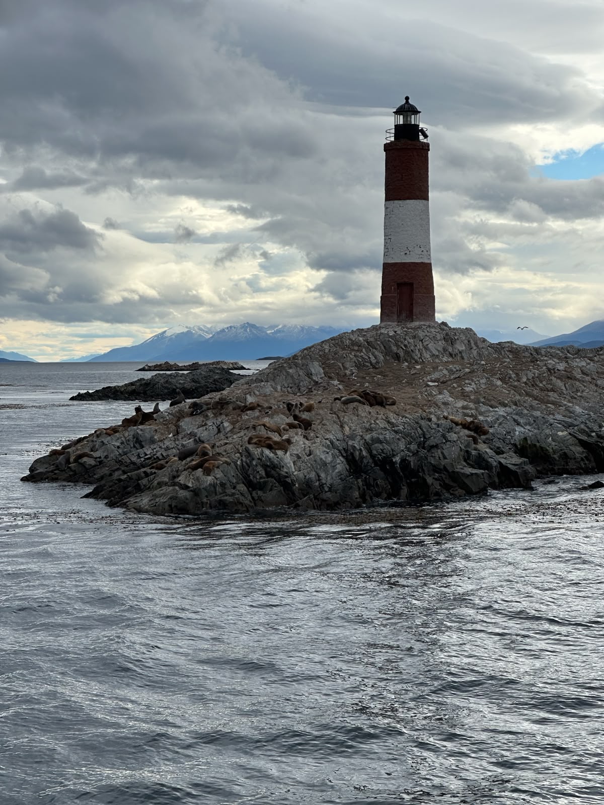 Faro Les Eclaireurs